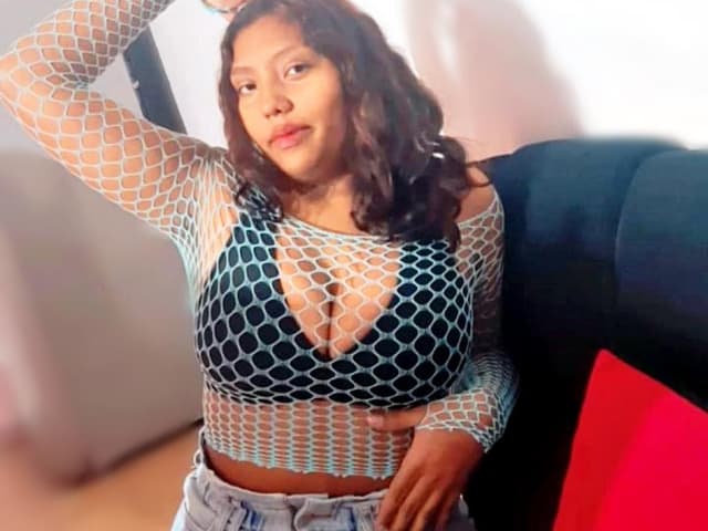 WebCAM von Camila_Morena