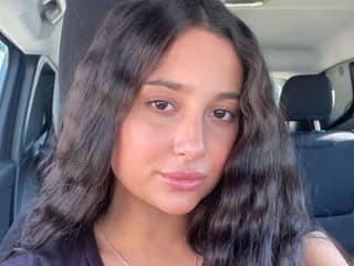 WebCAM of AmiraRaine