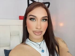 WebCAM of BelovedChain019